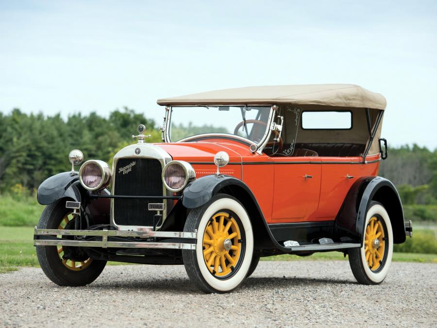  Hupmobile Model E-1 Touring 1925 года  (фото 1 из 10)